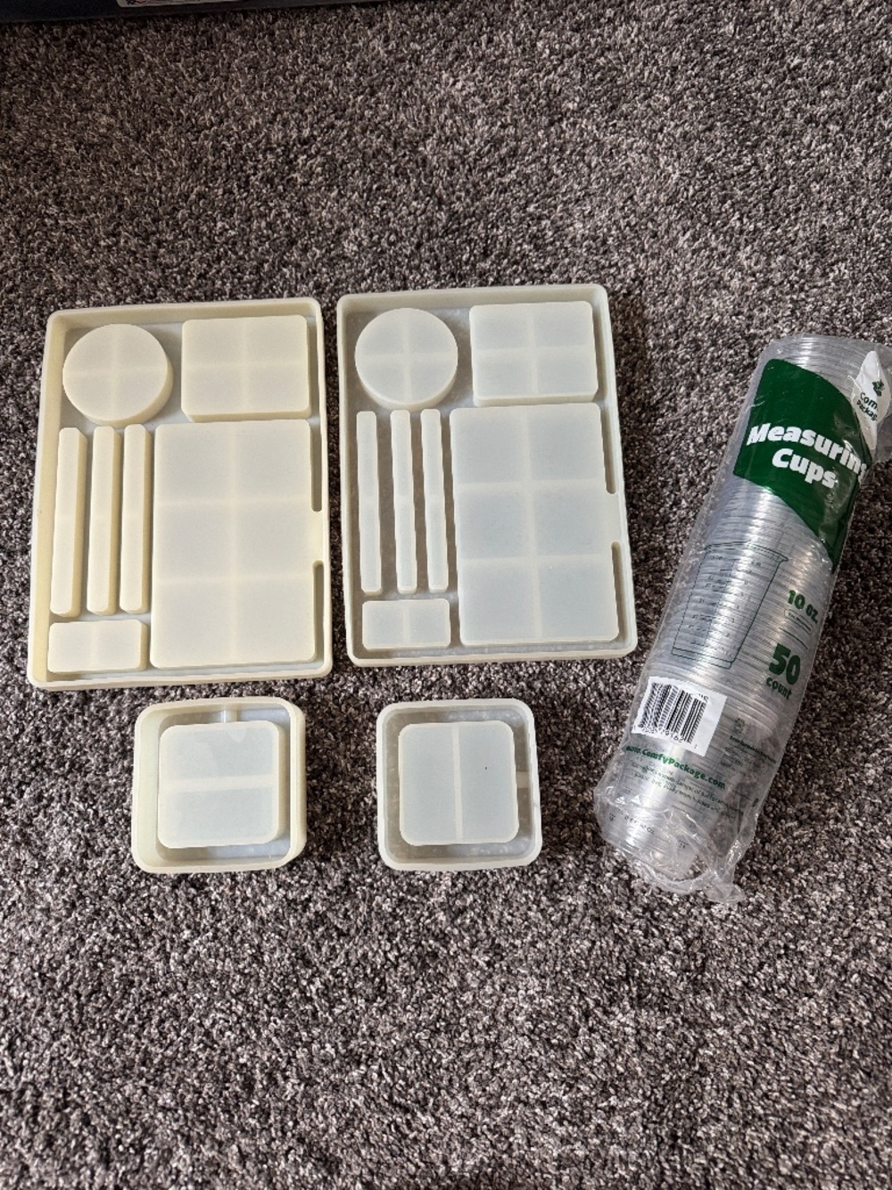 Silicone Resin Molds & Measuring Cups